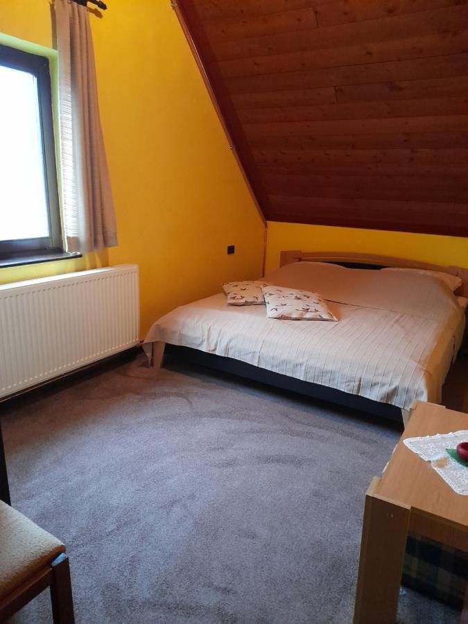 Agave Apartman Velence Bagian luar foto